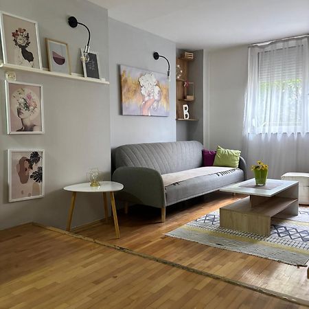 Mia'S Duplex Apartment สโกเปีย ภายนอก รูปภาพ